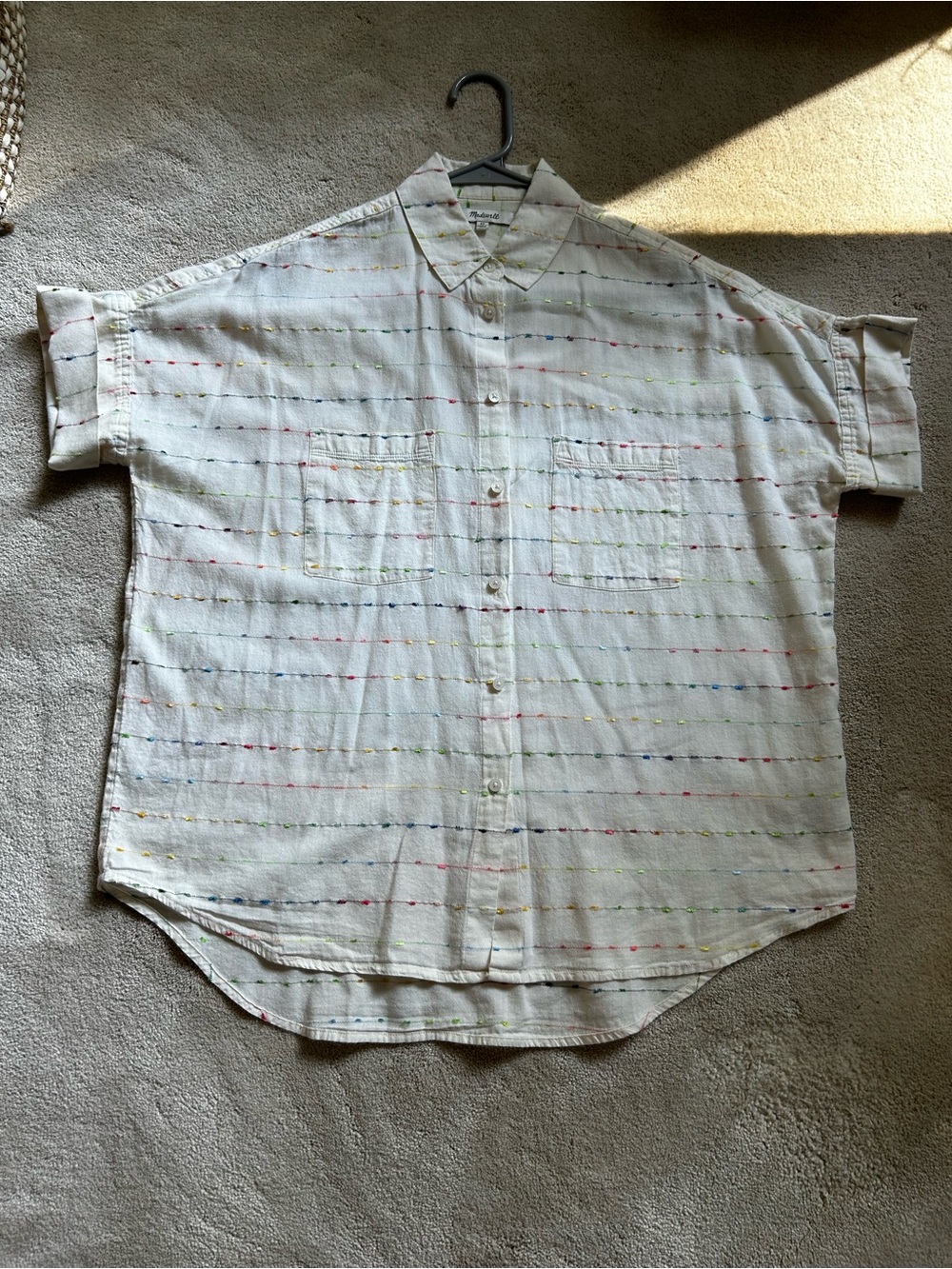 Madewell White Short-Sleeve Button-Down Shirt with Subtle Multicolor Stitching